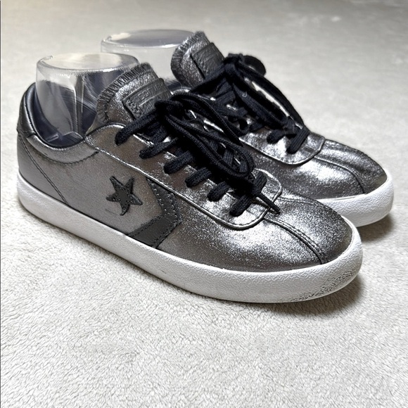 Converse Women’s Star Player Metallic Sneakers | Silver Black Low Top Size 7.5 - Picture 1 of 11
